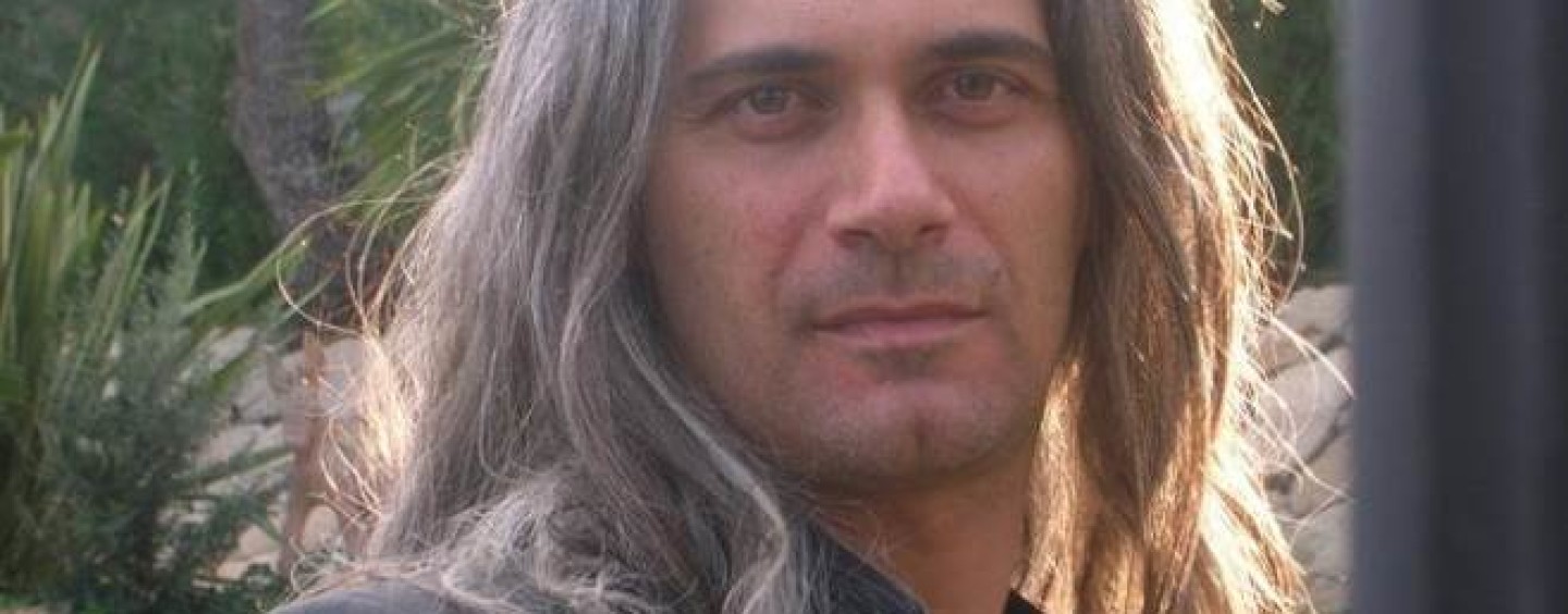 Cervinara, il poeta dell’amore Picariello incontra gli studenti dell’istituto “L.Einaudi”