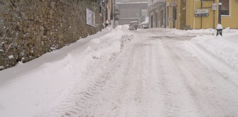 Campania: allerta meteo per venti forti, nevicate e gelate