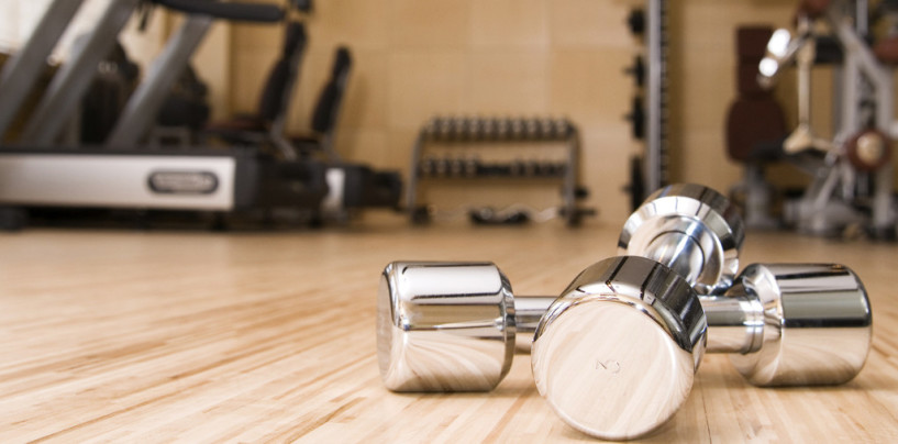 Denunciato istruttore di palestra, derubava i clienti durante l’allenamento