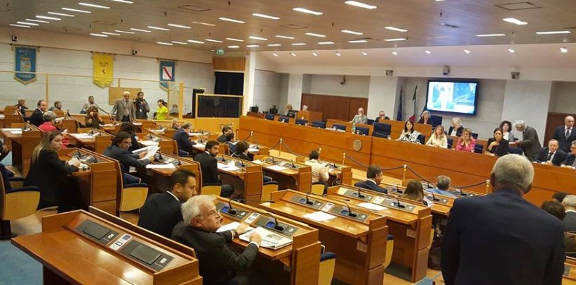 De Luca-Bindi, consiglieri regionali di maggioranza: “Frasi strumentalizzate”