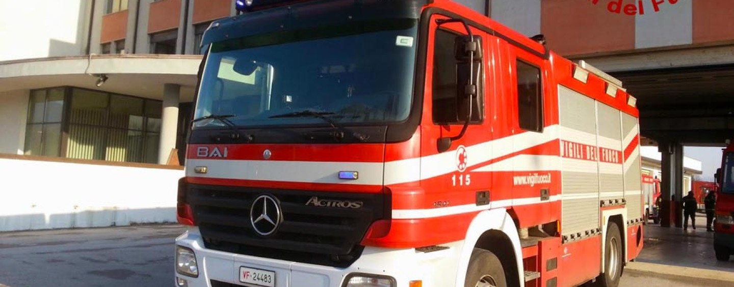 Alberi sradicati e black out elettrici, i danni del forte vento ad Avellino e provincia