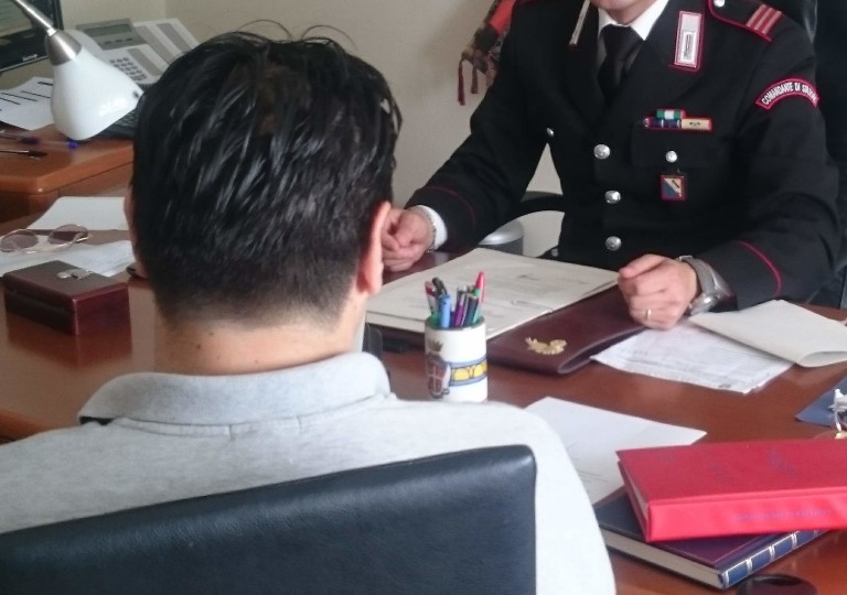 Monteforte, picchia e minaccia la madre: nei guai 30enne