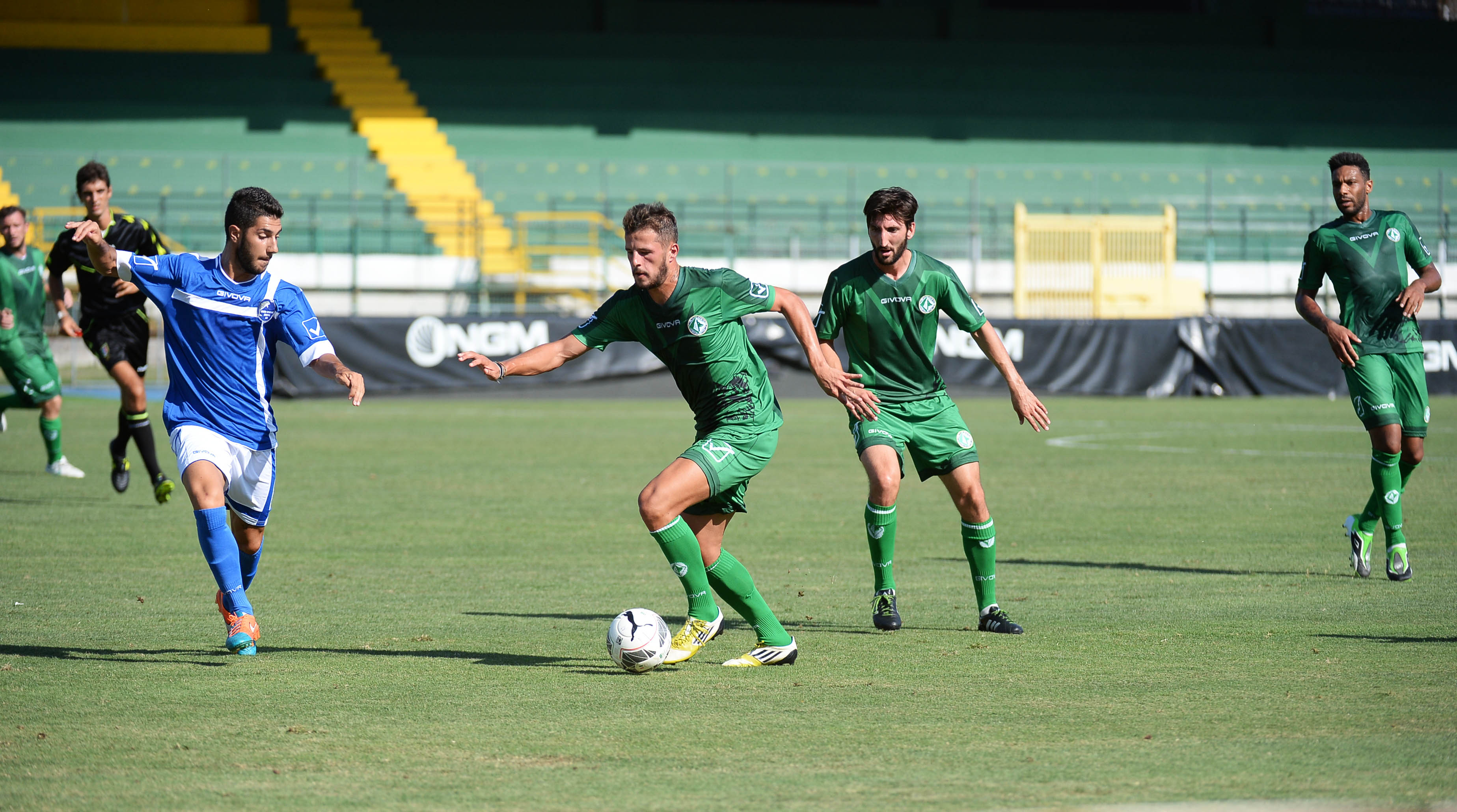 Avellino Calcio – Mercato, giornata di annunci: ufficiale la cessione di Giron