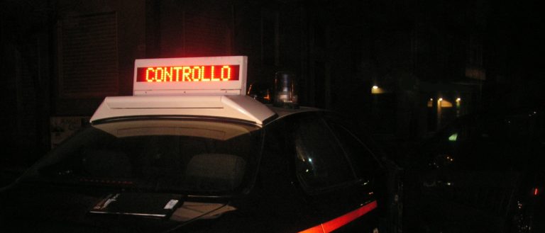Alla guida dopo aver bevuto, tasso alcolemico altissimo