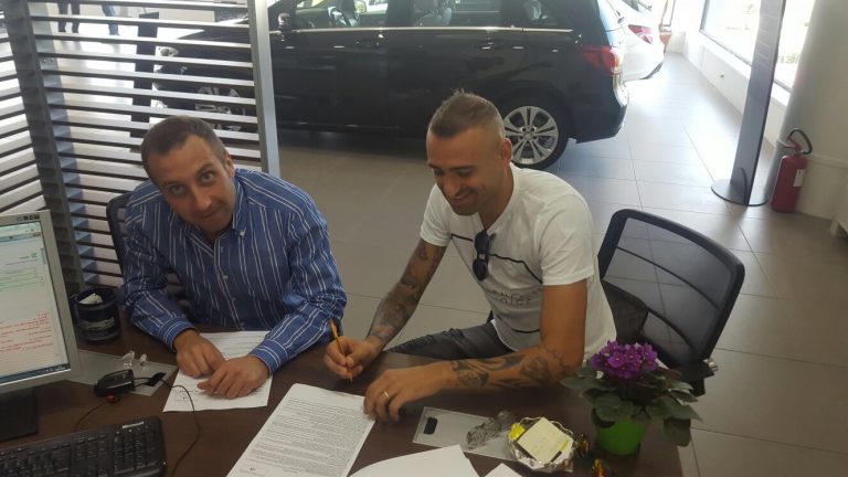 Il bomber Castaldo alla Dag Auto per l’acquisto di una nuova GLE Coupè