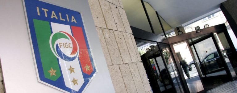 Cariche ingiustificate e diritto al voto negato, il caso Figc-Campania arriva in Parlamento
