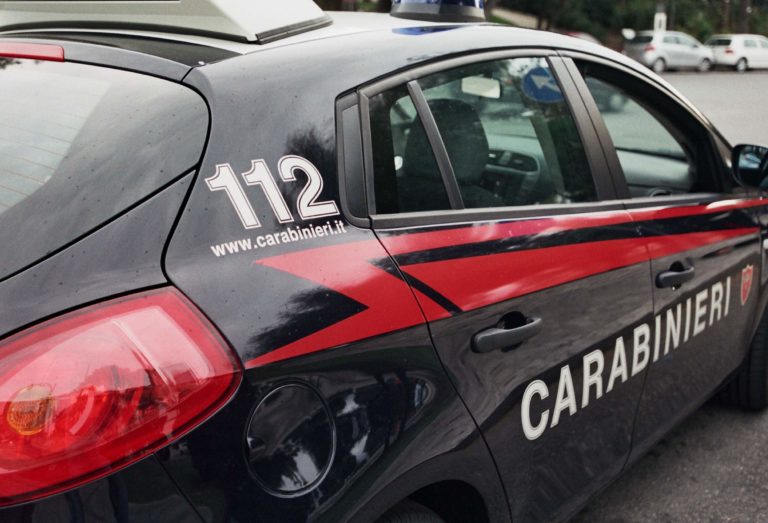 Carabinieri-serino