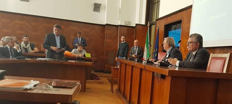 Ex Irisbus, Del Rosso traccia la road map a Roma: “Entro l’estate 2017 i primi prodotti di Valle Ufita”