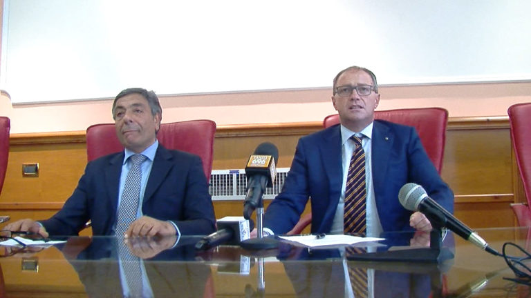 VIDEO/ Preziosi e Foti trovano l’intesa: “Azzeramento Giunta, 100 giorni e verifica in Consiglio”