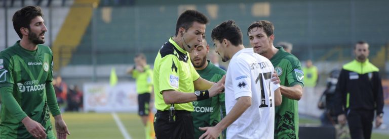 Avellino-Bari, fischia Rapuano: è l’arbitro del fattore campo