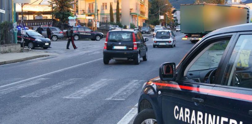 Cocaina a bordo dell’auto: sorpreso 40enne in trasferta da Salerno