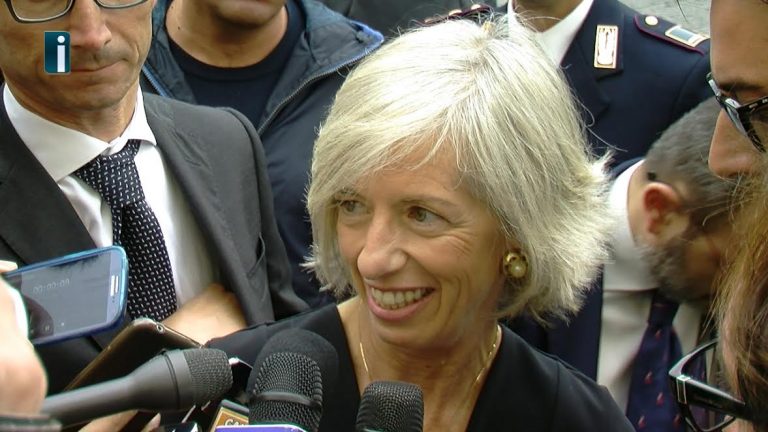 La “buona scuola” se non cade a pezzi. Il resto è…voucher