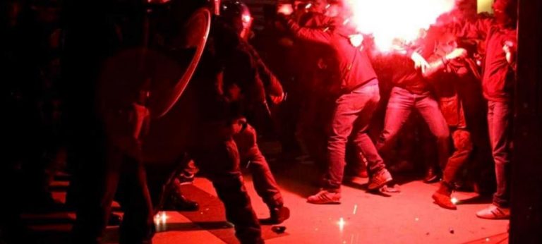 petardi-ultras-avellino-bombe-carta-torino
