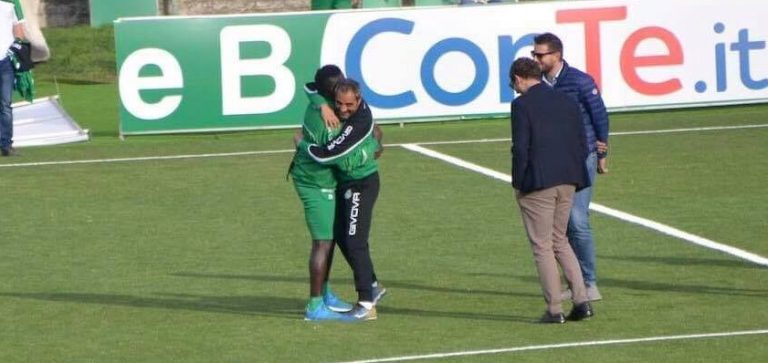 Avellino Calcio – Toscano, bastone e carota: col gruppo si vince
