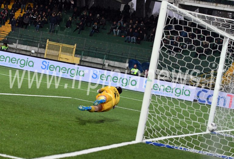 Ci pensa D’Angelo a metà: l’Avellino piega il Pisa. Rivivi il live