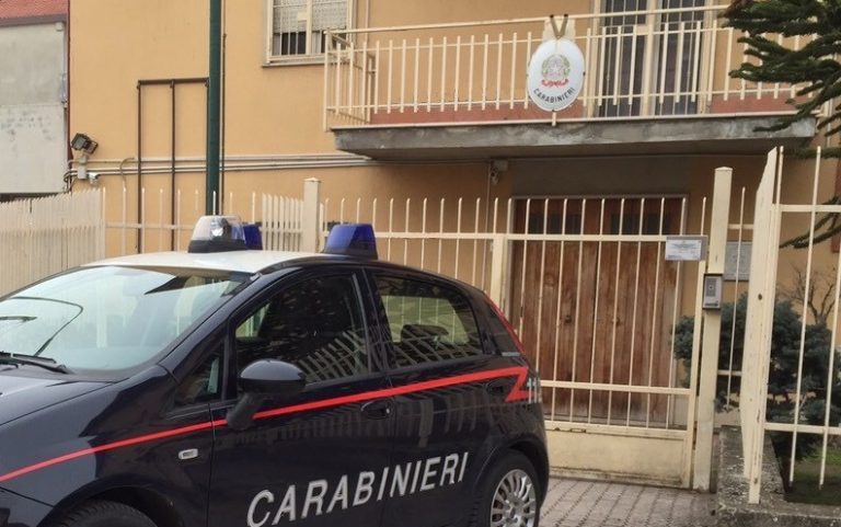 Rubano profumi e cosmetici, arrestate due beneventane
