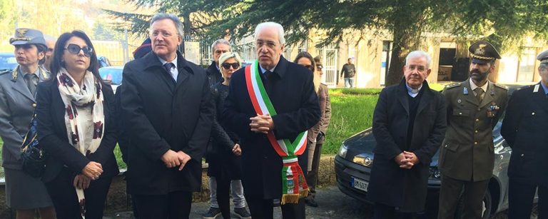 terremoto-avellino-anniversario-foti-sindaco
