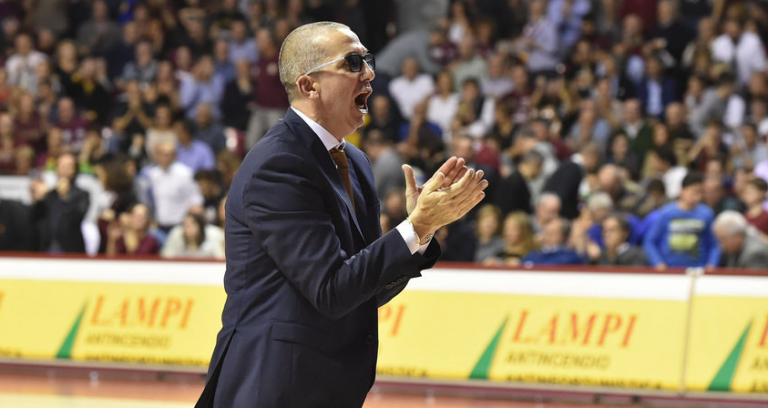 Reyer, De Raffaele esulta: “Vittoria pesante, Tucci ci teneva a battere la Scandone”