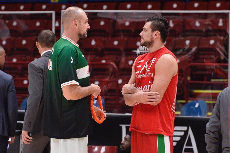 Sidigas, problemi alla schiena per Cusin. L’azzurro in dubbio per la sfida di Champions