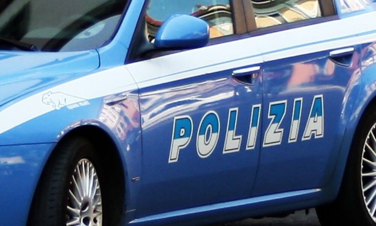 Avellino, rubano in farmacia: denunciati due napoletani
