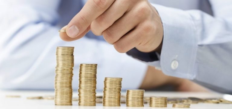 Stipendi, la classifica delle province: Milano leader, Avellino e la Campania sprofondano