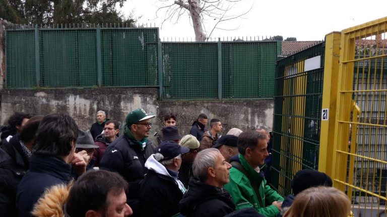 Calca all’ingresso per Avellino-Ascoli: i tifosi chiedono sicurezza