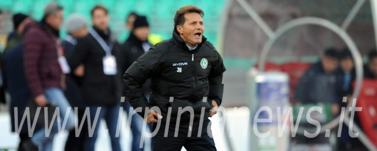 Avellino Calcio – Un derby tira l’altro: Novellino, a Natale puoi
