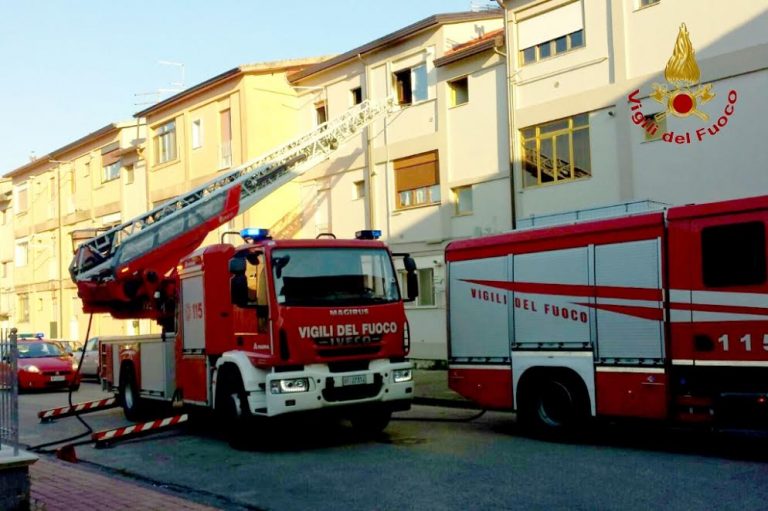 Paura a San Tommaso, a fuoco un’abitazione