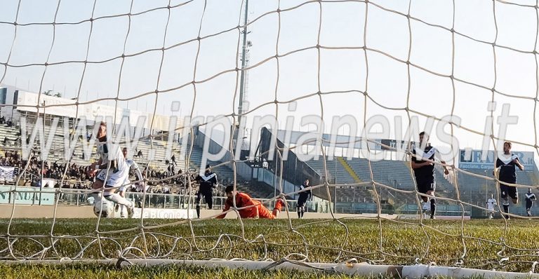 Avellino Calcio – Castaldo non al meglio: Novellino nelle mani di Ardemagni