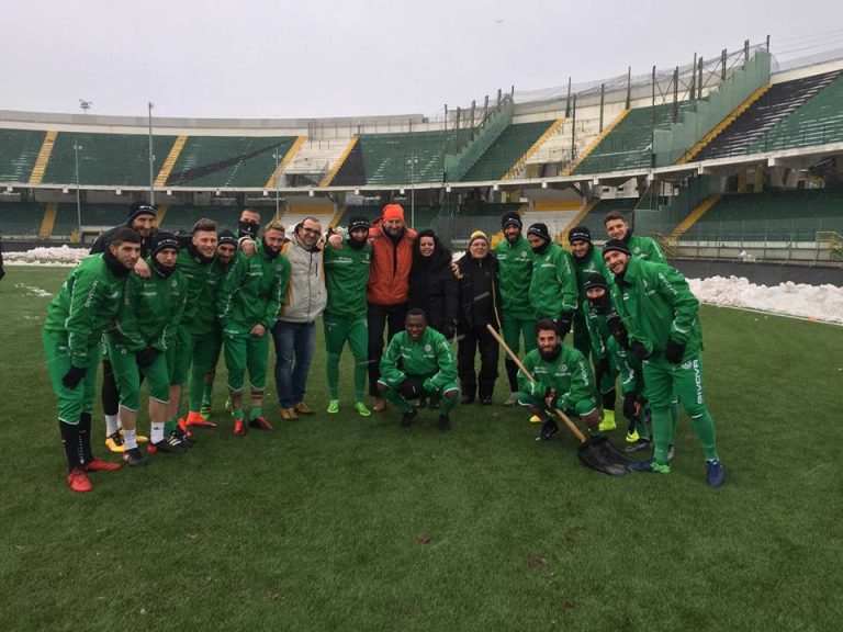 Avellino Calcio – I quad spazzano la neve al Partenio: Gubitosa ringrazia