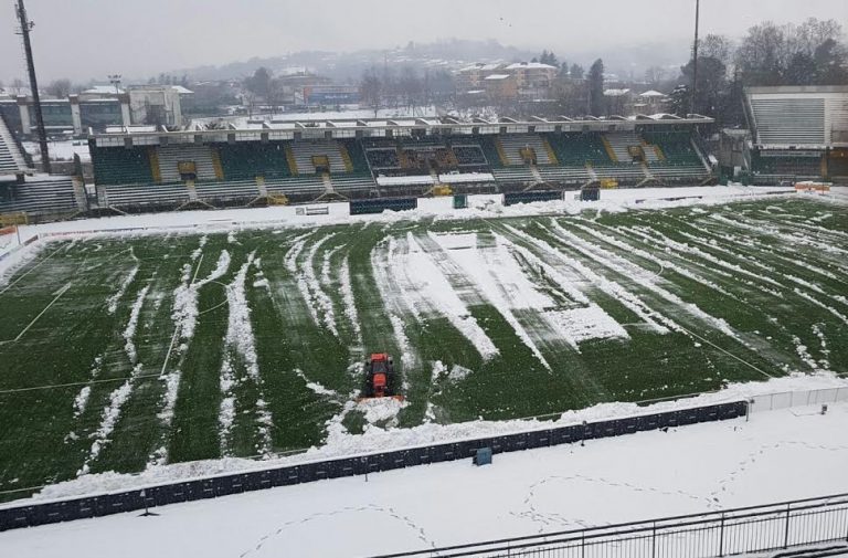 Avellino Calcio – Novellino contro la neve: lupi in campo al gelo