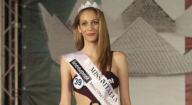 Rosaria Aprea vince le pre selezioni di Miss Italia