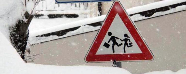 scuole chiuse-neve