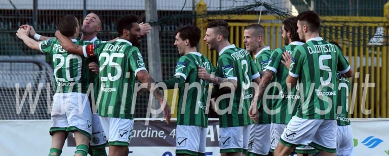 Scacco alla regina: l’Avellino schianta il Verona. Rivivi il live