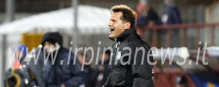 Novellino, avanti tutta: “Avellino, è un momento cruciale della stagione”