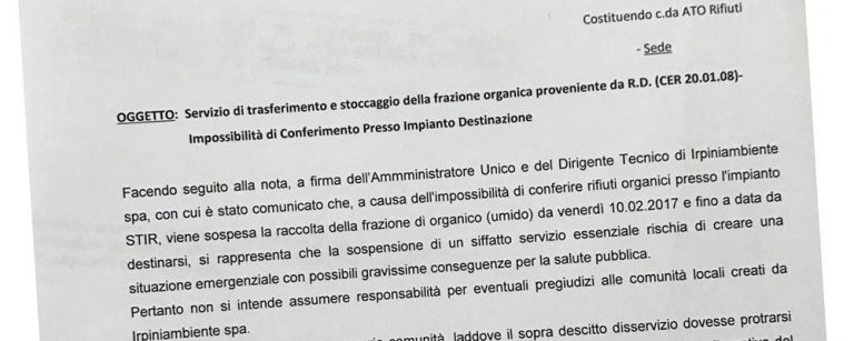 Blocco raccolta rifiuti, sindaci sul piede di guerra. Ecco il documento