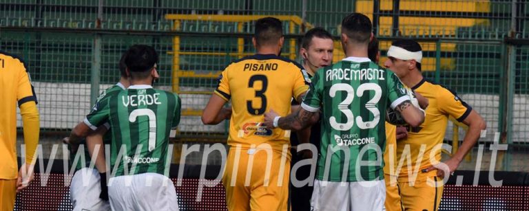 Avellino Calcio – A Frosinone arbitra Serra con il quarto uomo in “rosso”