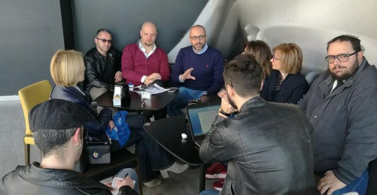 “Sei mamme senza stipendio da mesi”: Caso Infotrading, la denuncia di Primavera Irpinia