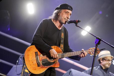 ++ Musica: è morto Fausto Mesolella ++