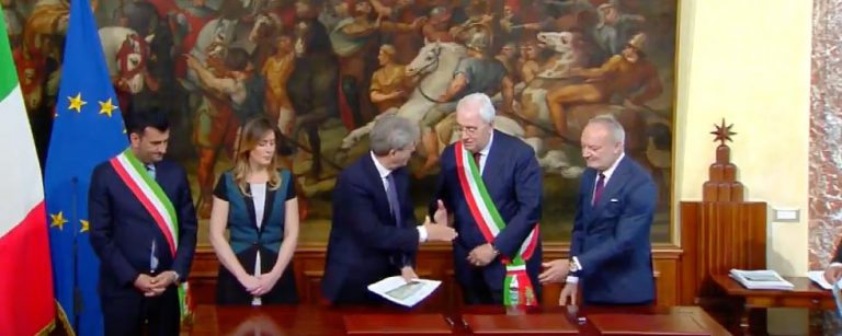 FOTO E VIDEO/ Periferie, sindaco Foti a Roma per la firma con il premier Gentiloni