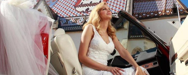 Non più carrozze con cavalli bianchi: la moderna Principessa ama i motori