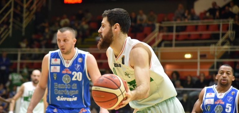 VIDEO/ La Sidigas continua a brindare: Sassari battuta all’overtime