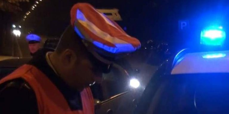 Assume droga e si mette alla guida: provoca incidente e resta ferito