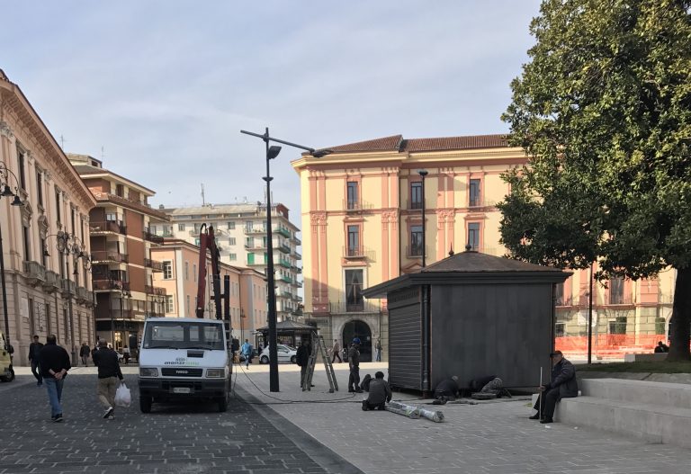 Chioschi storici, edicola e sali e tabacchi tornano a Piazza Libertà