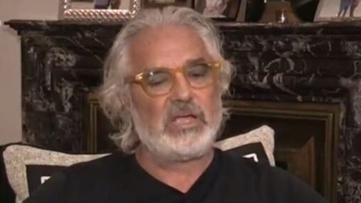 Briatore “scompare” dai profili social di Elisabetta e il gossip si scatena