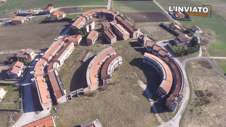 VIDEO/ L’inviato Speciale in missione a Bisaccia: case popolari abbandonate