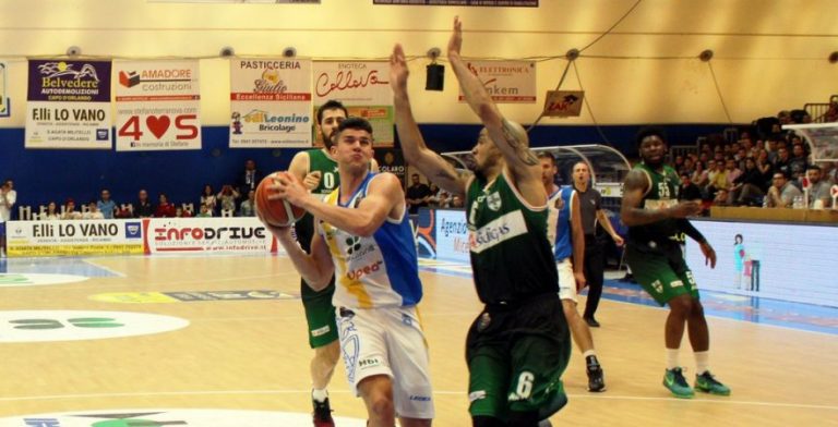 Alla Sidigas il derby del Sud, terzo posto blindato. Capo d’Orlando in crisi