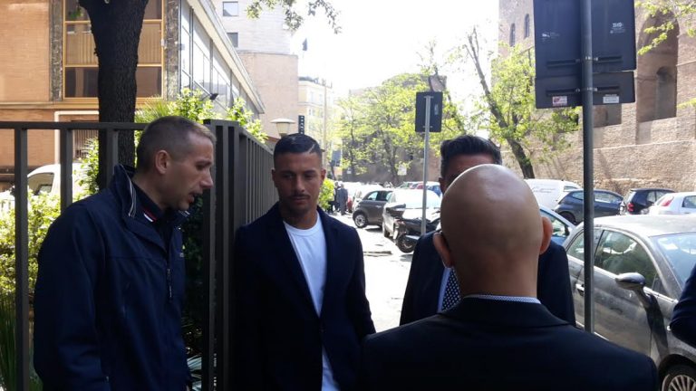 Calcioscommesse, Izzo esulta: c’è la grazia della Figc