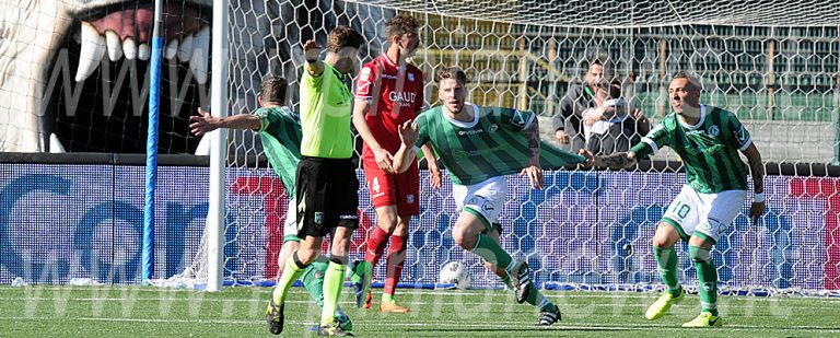 Perrotta all’ultimo respiro: l’Avellino stende il Carpi. Rivivi il live