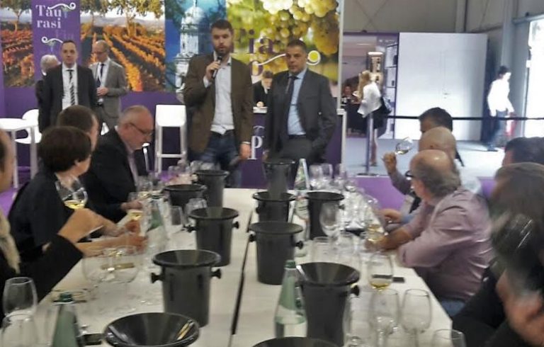 Vinitaly 2017, il Greco di Tufo Sertura incanta la stampa tedesca
